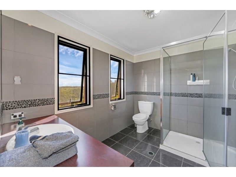 1 rule street, Elliott Heads QLD 4670