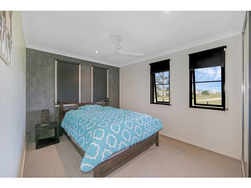 1 rule street, Elliott Heads QLD 4670