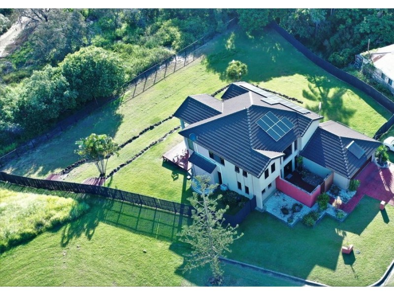 1 rule street, Elliott Heads QLD 4670