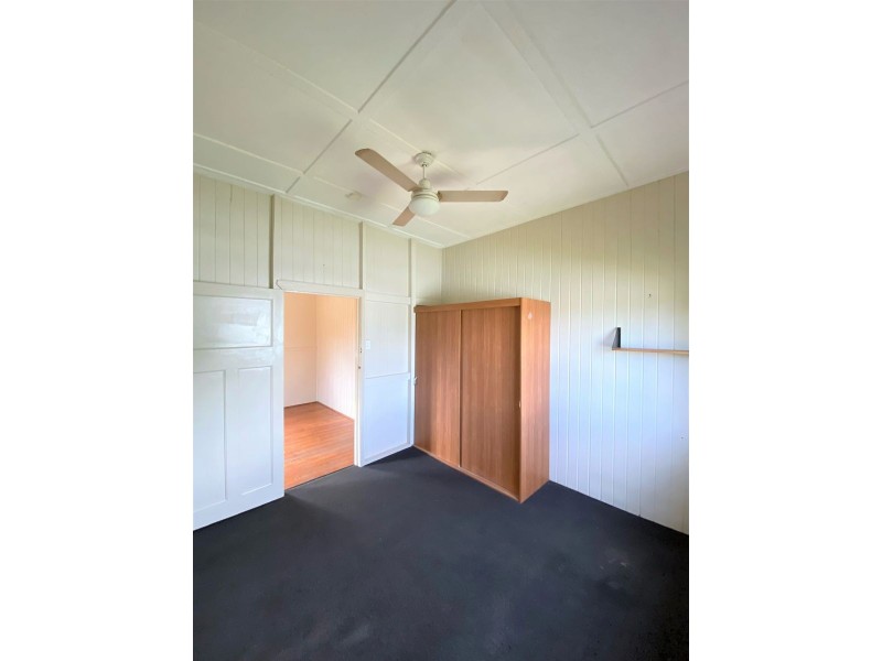 180 Elliott Heads Road, Kepnock QLD 4670