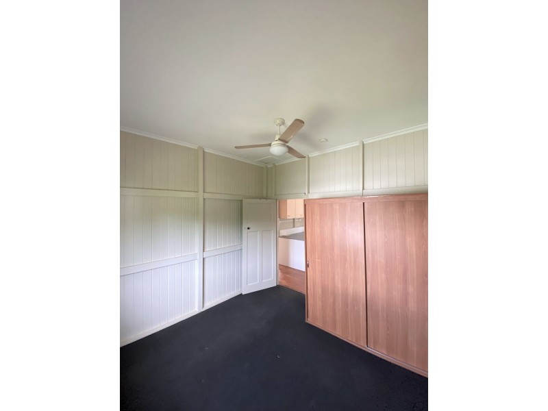 180 Elliott Heads Road, Kepnock QLD 4670