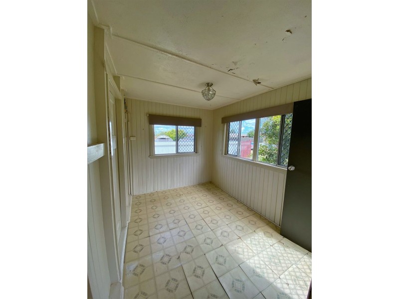 180 Elliott Heads Road, Kepnock QLD 4670