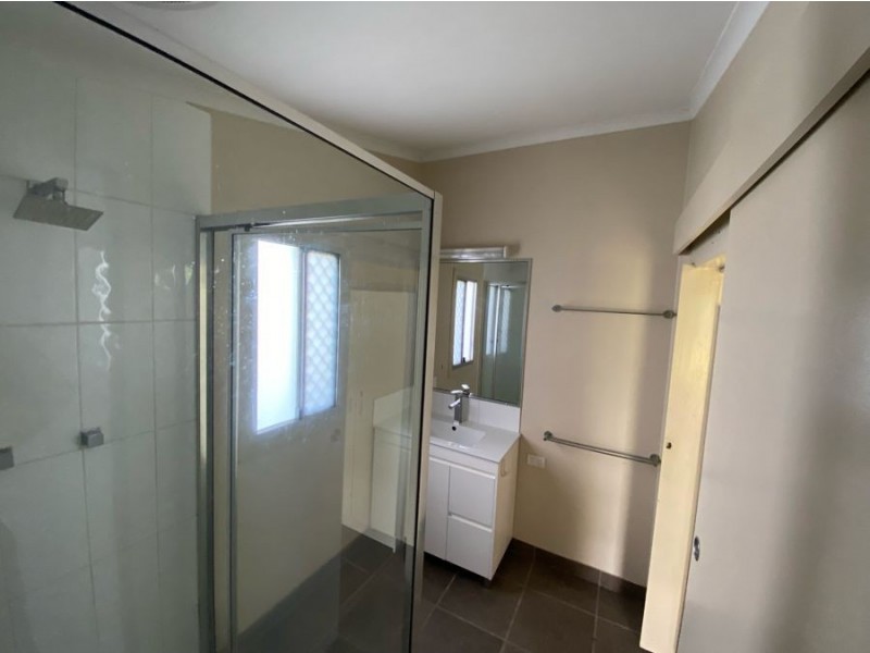 180 Elliott Heads Road, Kepnock QLD 4670