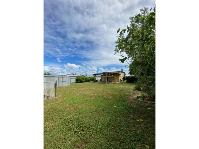180 Elliott Heads Road, Kepnock QLD 4670