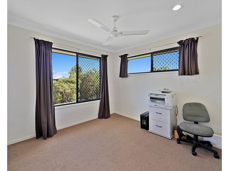 25 Duffy street, Burnett Heads QLD 4670