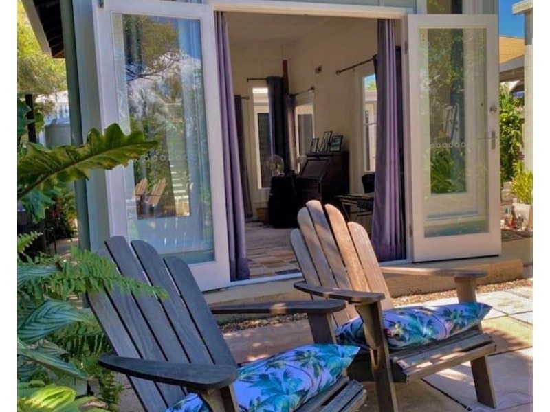 30 Bathurst Street, Elliott Heads QLD 4670