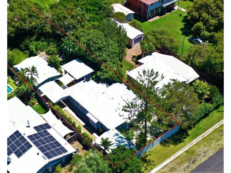 30 Bathurst Street, Elliott Heads QLD 4670