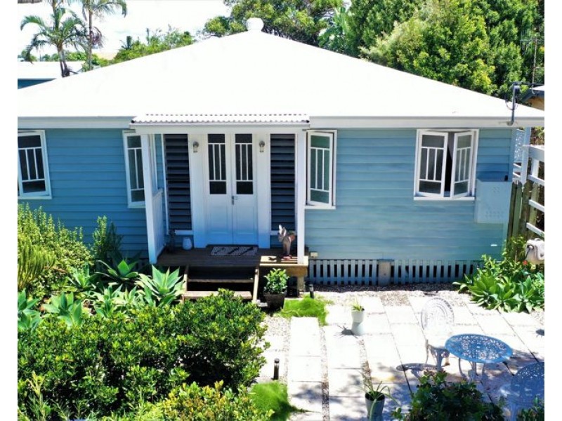 30 Bathurst Street, Elliott Heads QLD 4670