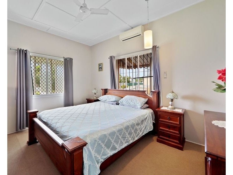 1 Eriksen street, Svensson Heights QLD 4670