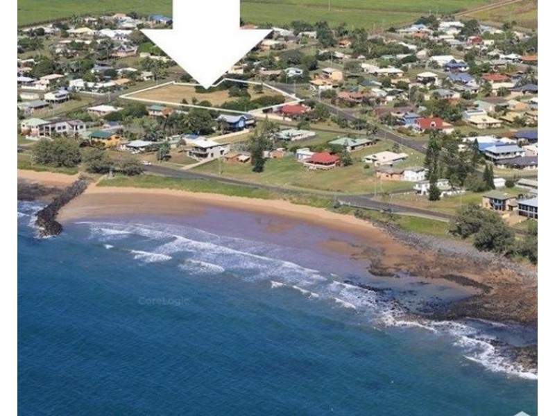 12 Shelley Street, Burnett Heads QLD 4670