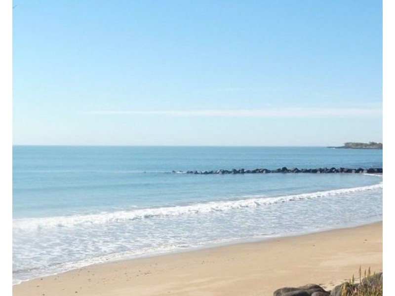 12 Shelley Street, Burnett Heads QLD 4670