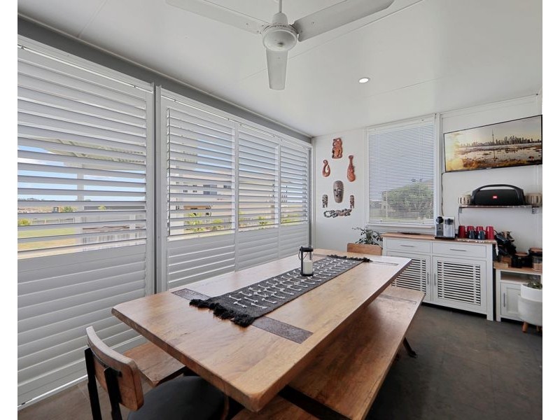 3 Dolphin court, Elliott Heads QLD 4670