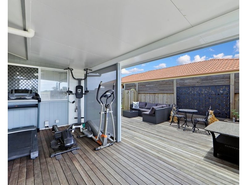 3 Dolphin court, Elliott Heads QLD 4670