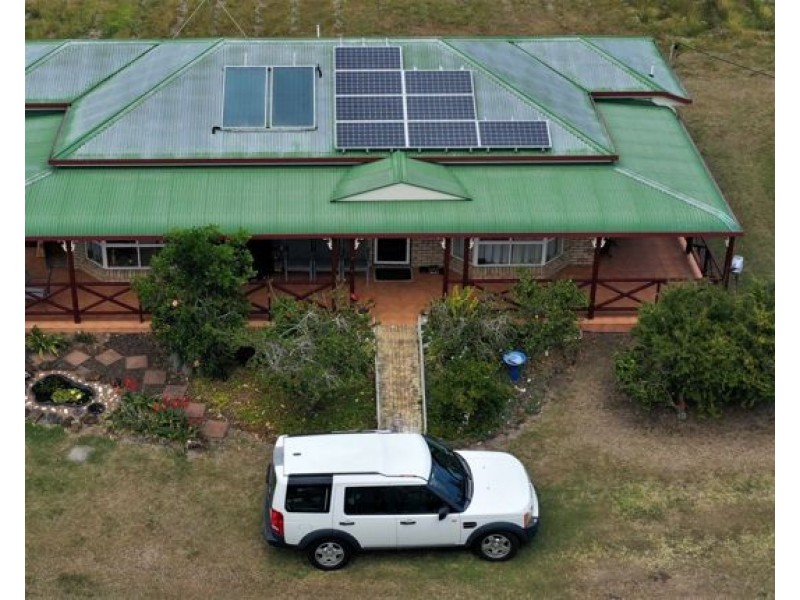 106 Welch Street, Elliott Heads QLD 4670