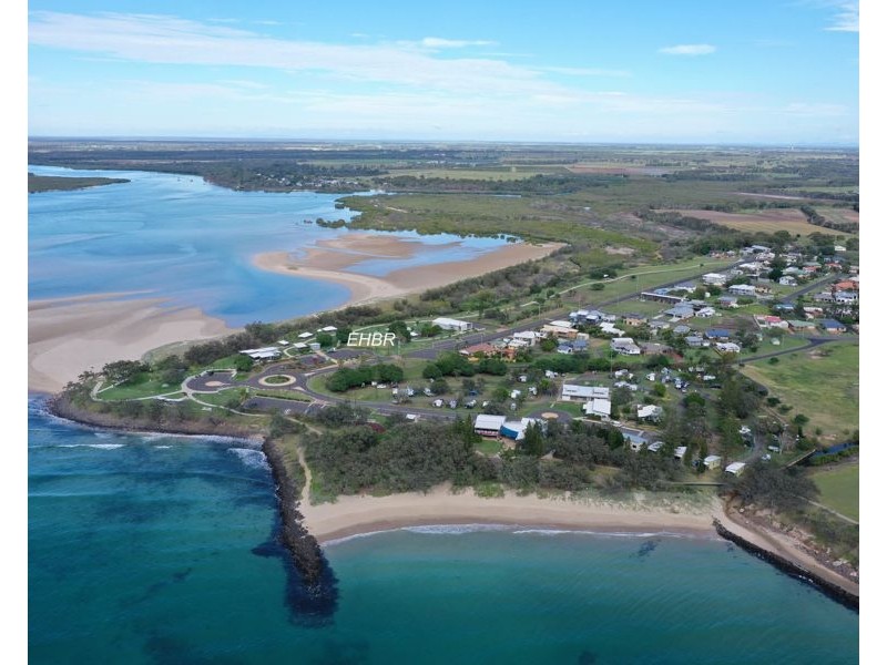 44 Sea Esplanade, Elliott Heads QLD 4670
