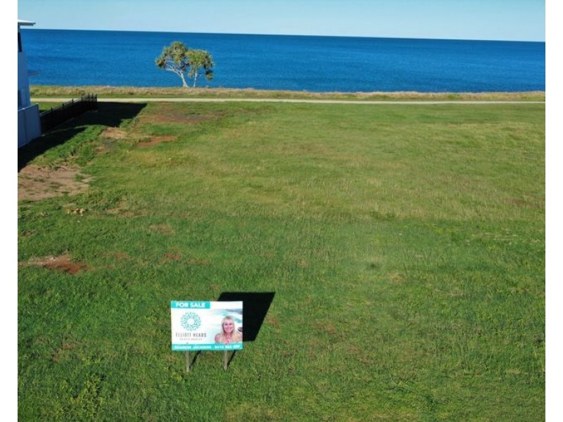 44 Sea Esplanade, Elliott Heads QLD 4670