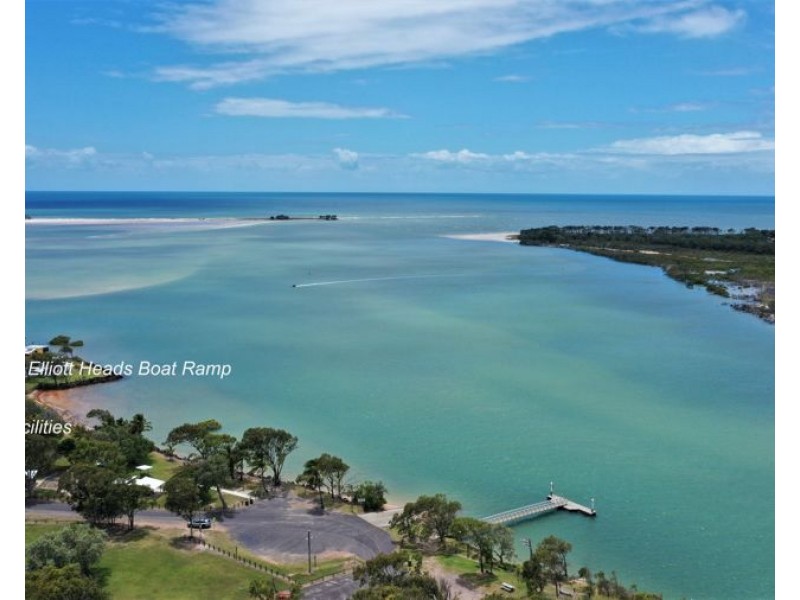 44 Sea Esplanade, Elliott Heads QLD 4670