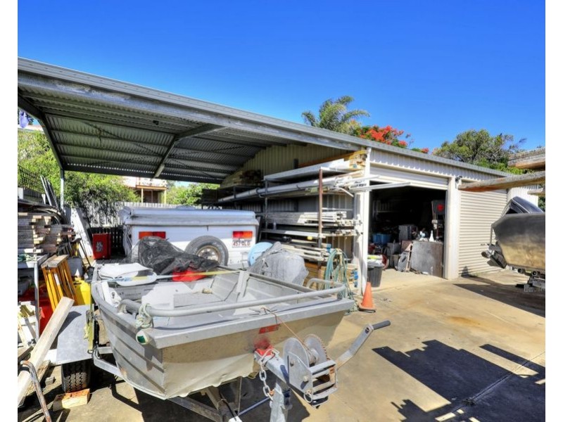 38 Welch Street, Elliott Heads QLD 4670