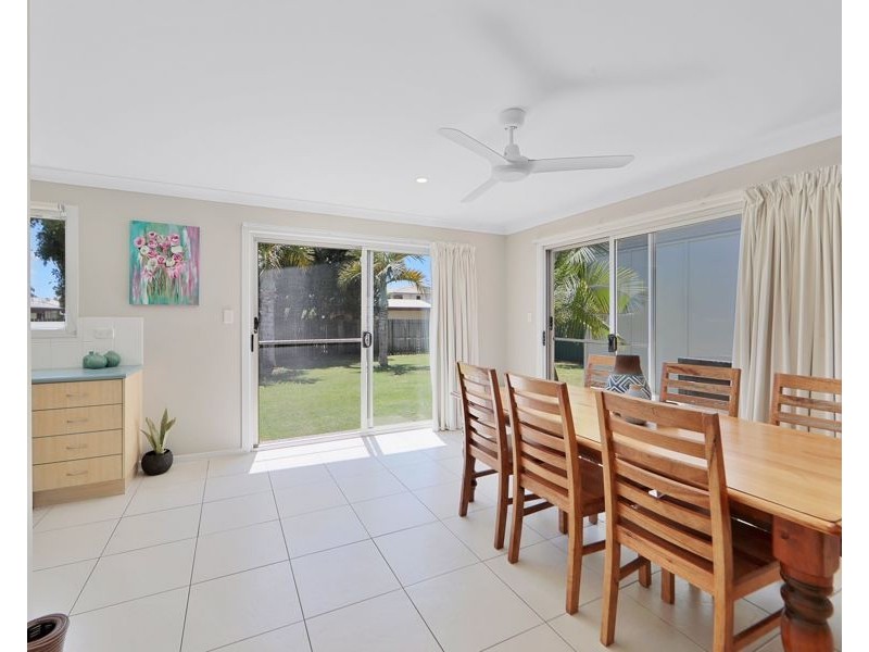 20 Shelley, Burnett Heads QLD 4670
