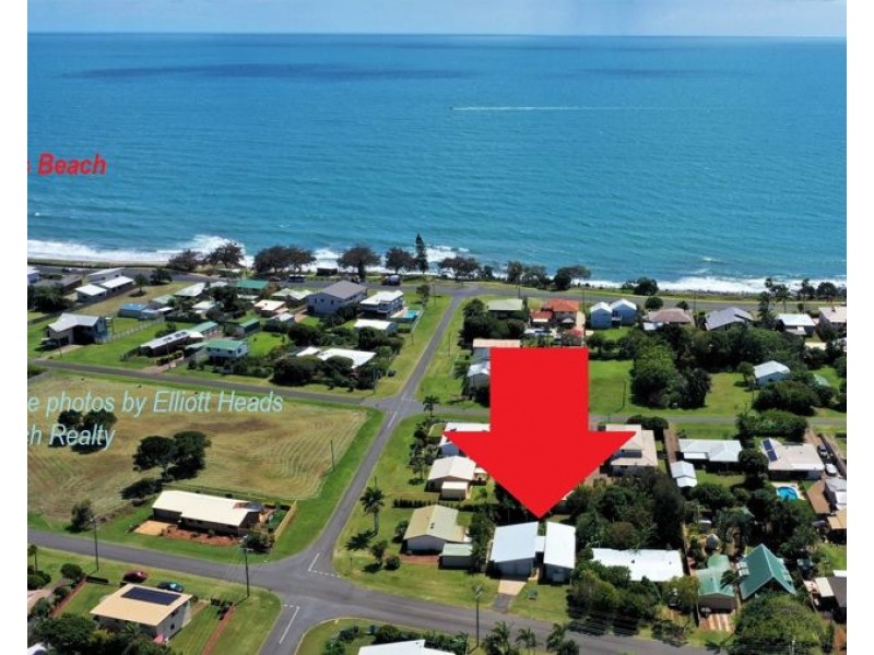 20 Shelley, Burnett Heads QLD 4670