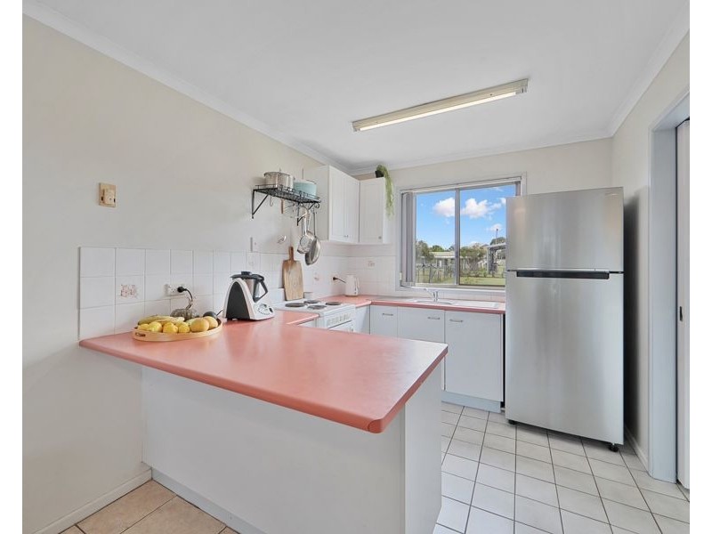 59 kinch street, Burnett Heads QLD 4670