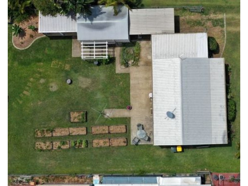 59 kinch street, Burnett Heads QLD 4670