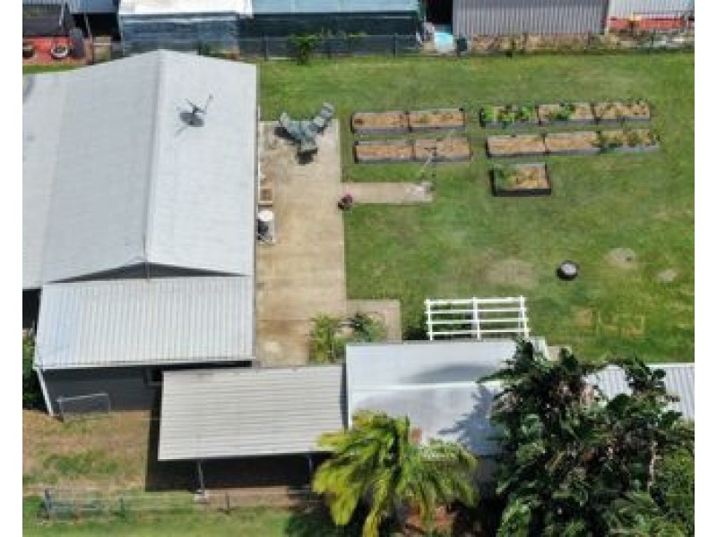 59 kinch street, Burnett Heads QLD 4670