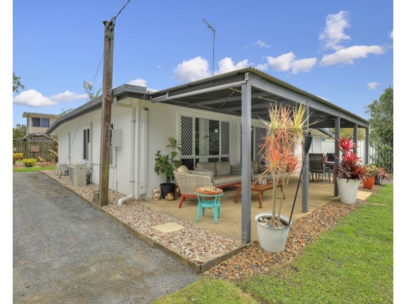 43 Mcintosh Avenue, Elliott Heads QLD 4670