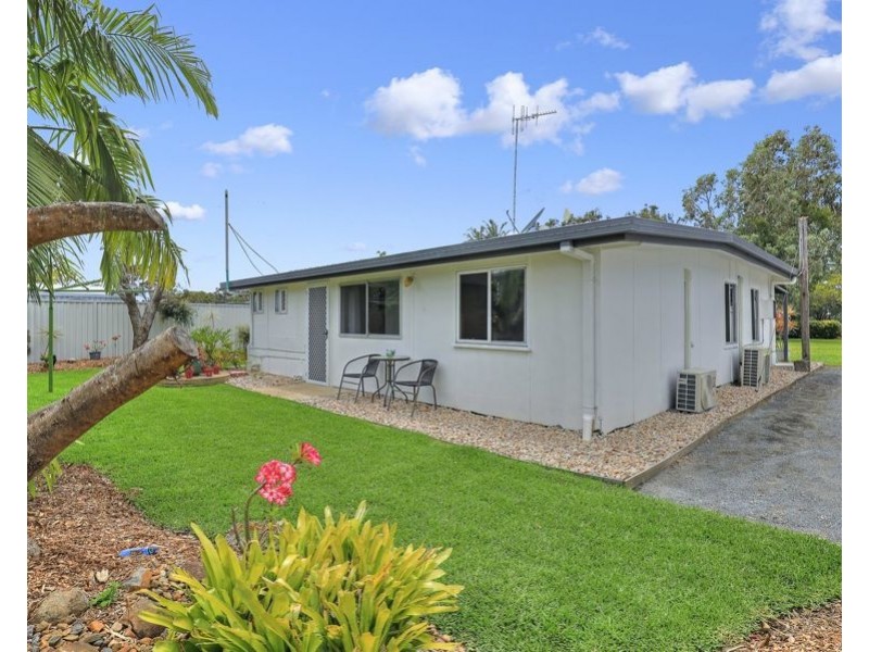 43 Mcintosh Avenue, Elliott Heads QLD 4670