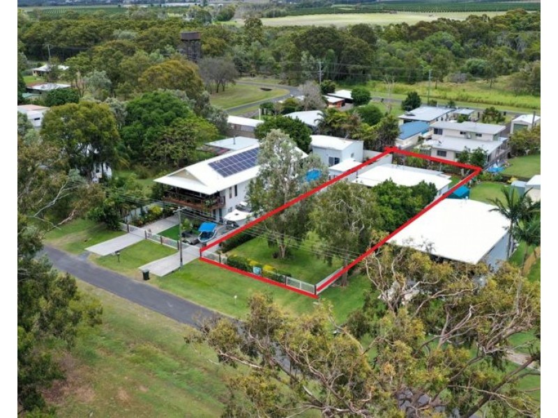 43 Mcintosh Avenue, Elliott Heads QLD 4670