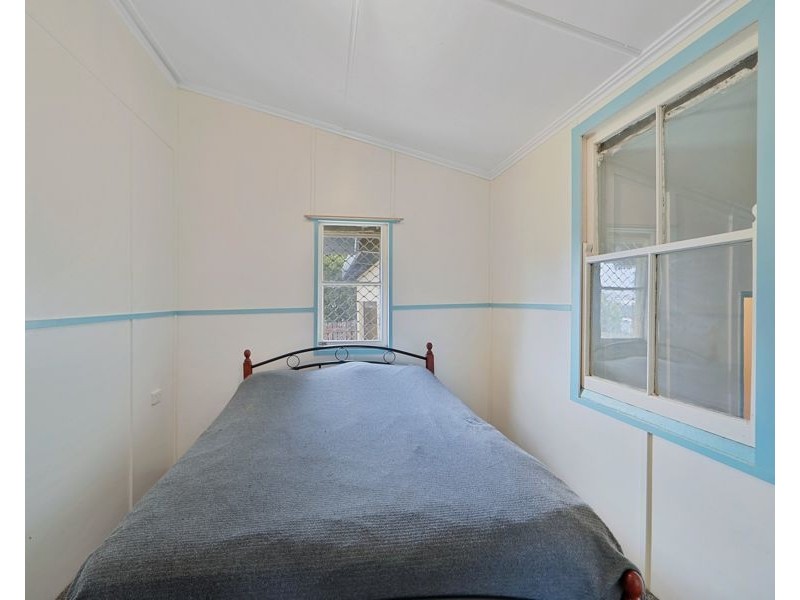 63 steuart, Bundaberg North QLD 4670
