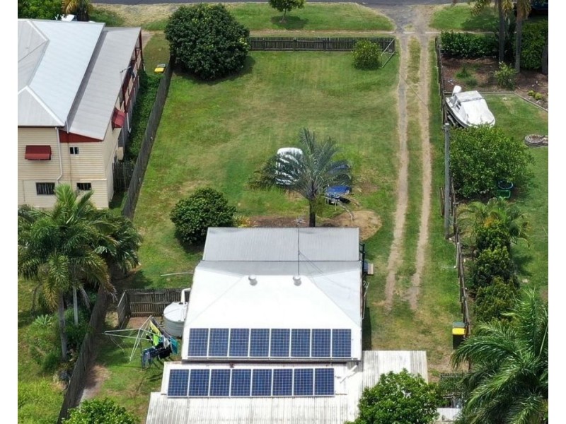 63 steuart, Bundaberg North QLD 4670