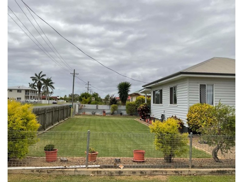 6 Scotton Street, Kepnock QLD 4670