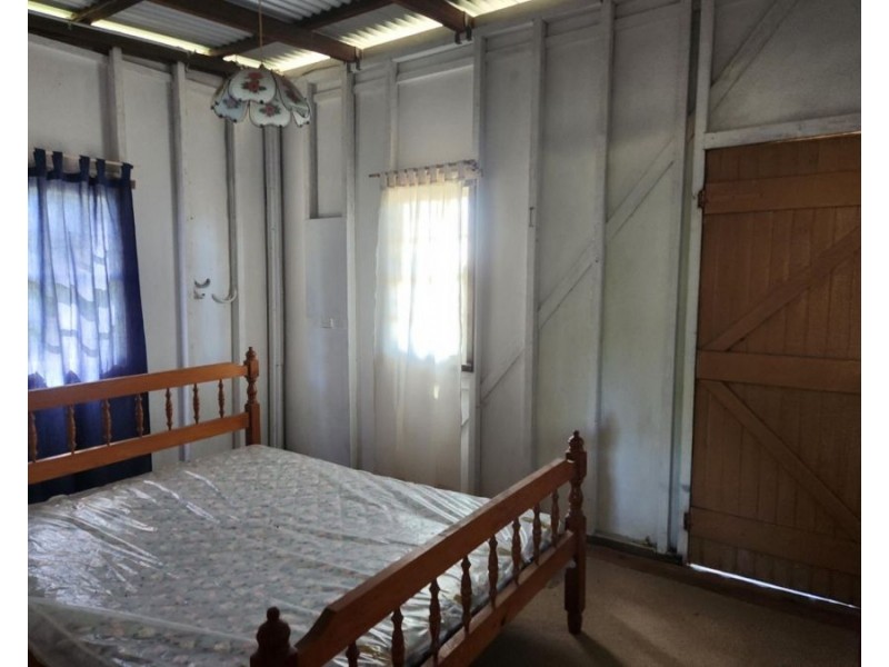 12 Mitchell street, Elliott Heads QLD 4670