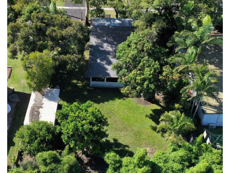 12 Mitchell street, Elliott Heads QLD 4670