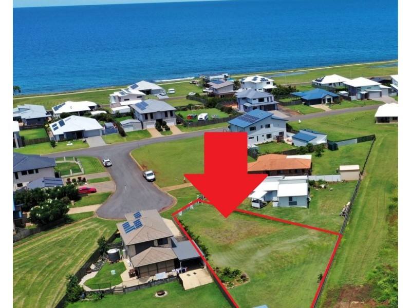 4 Dolphin court, Elliott Heads QLD 4670