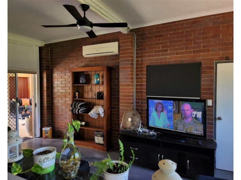 62 Mitchell Street, Elliott Heads QLD 4670