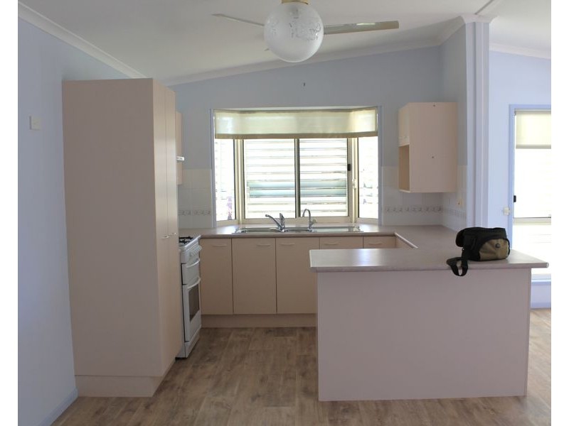 4 Burns street, Burnett Heads QLD 4670