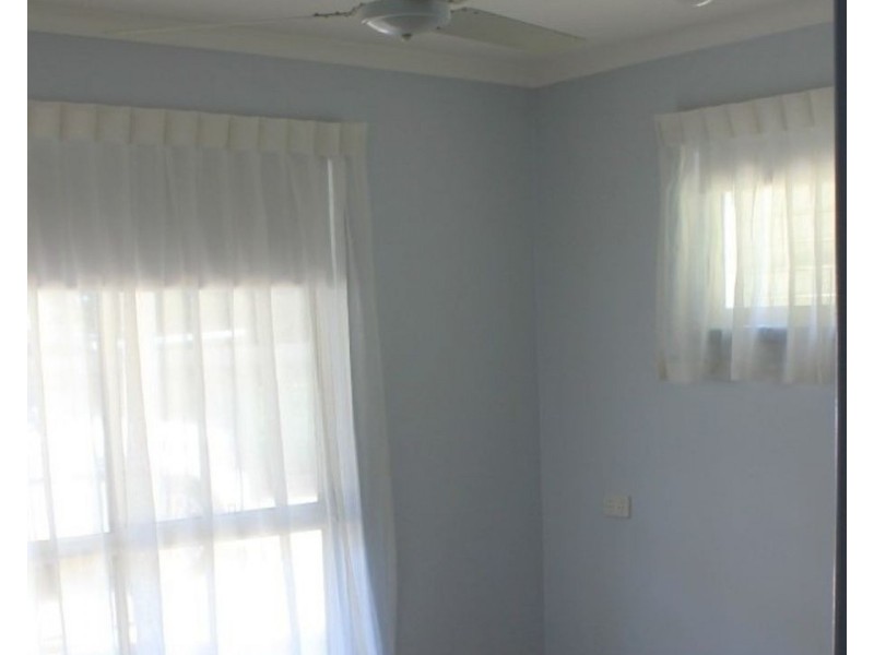 4 Burns street, Burnett Heads QLD 4670