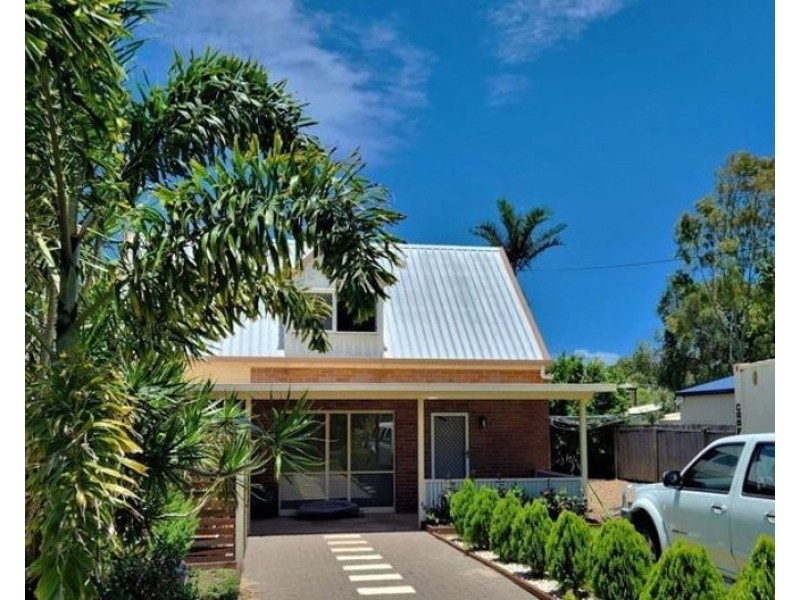 62 Mitchell Street, Elliott Heads QLD 4670