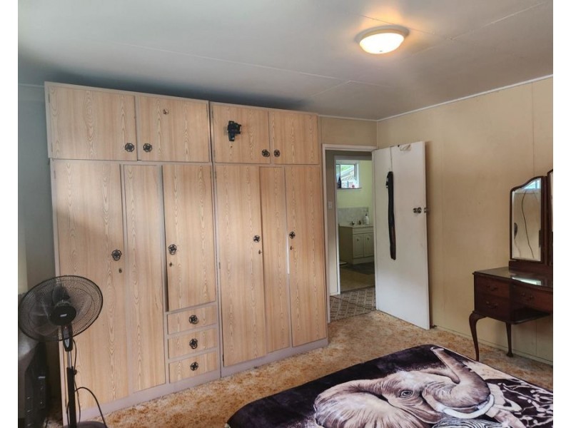 50 Welch Street, Elliott Heads QLD 4670