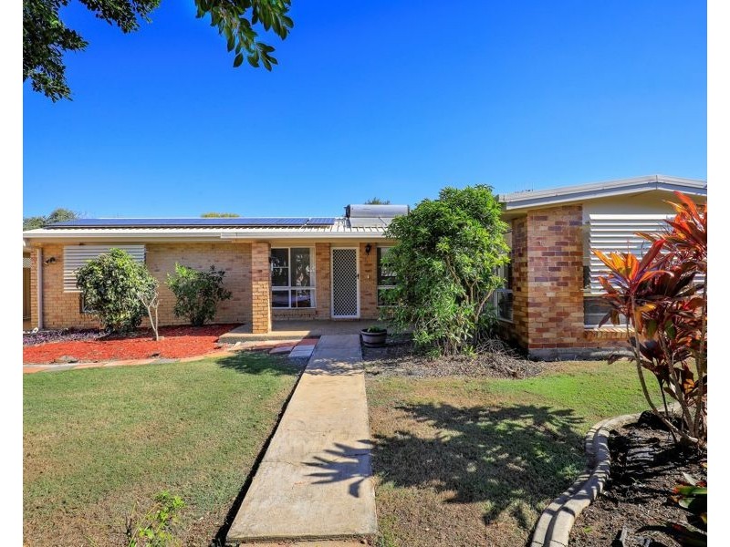 33 Shell Street, Burnett Heads QLD 4670