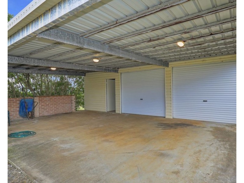 34 Shelley st, Burnett Heads QLD 4670