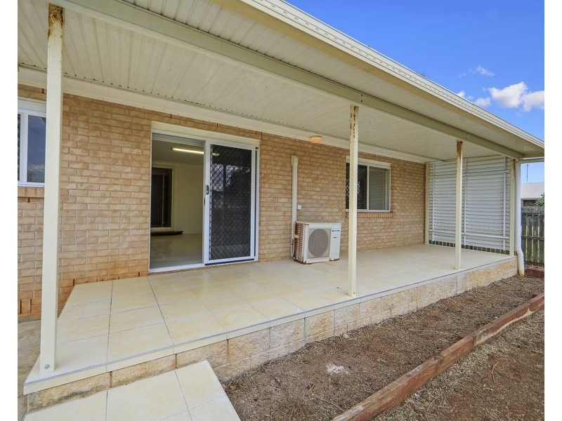 34 Shelley st, Burnett Heads QLD 4670