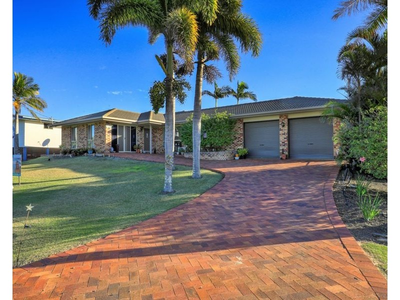7 Park Street, Elliott Heads QLD 4670