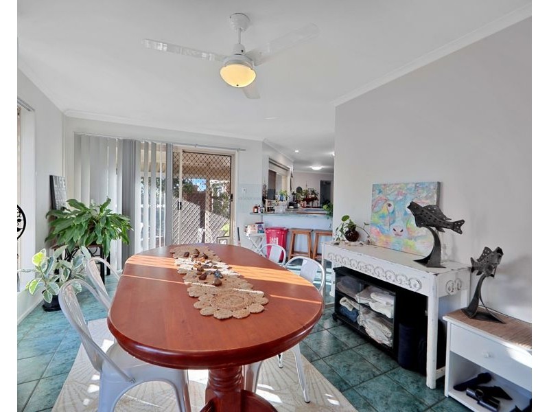 7 Park Street, Elliott Heads QLD 4670