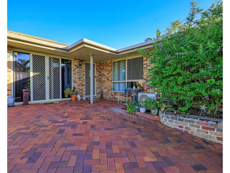 7 Park Street, Elliott Heads QLD 4670