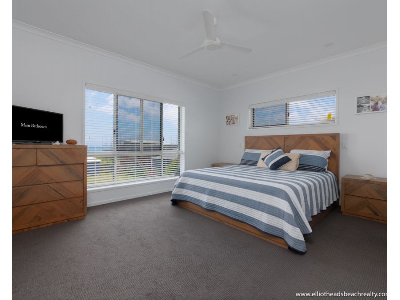 26 Emperor Drive, Elliott Heads QLD 4670