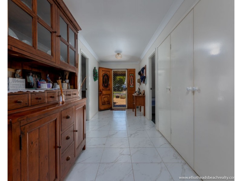 7 Gozo Court, Elliott Heads QLD 4670