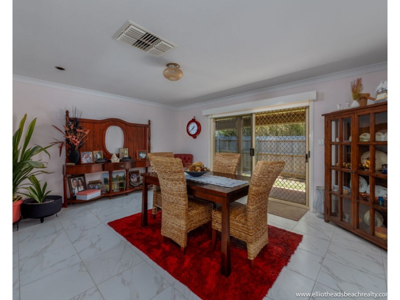 7 Gozo Court, Elliott Heads QLD 4670